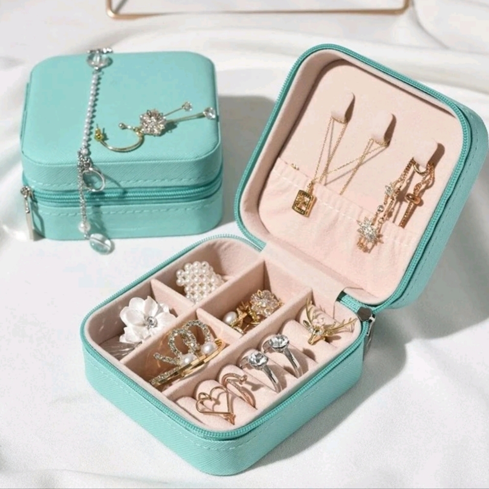 NEW Travel Size Jewelry Box - Teal